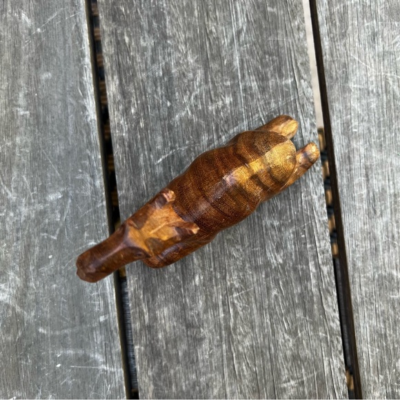 Vintage Hand Carved Wood Sitting Camel Sculpture Shelf Figurine 5” - Picture 4 of 8